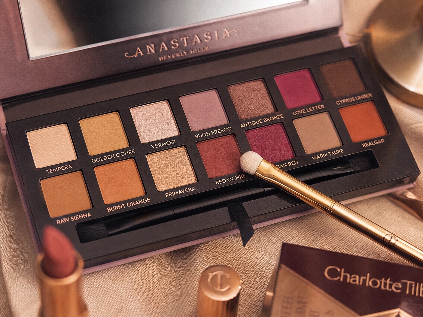 Paleta Anastasia Modern Renaissance com pincel cobre